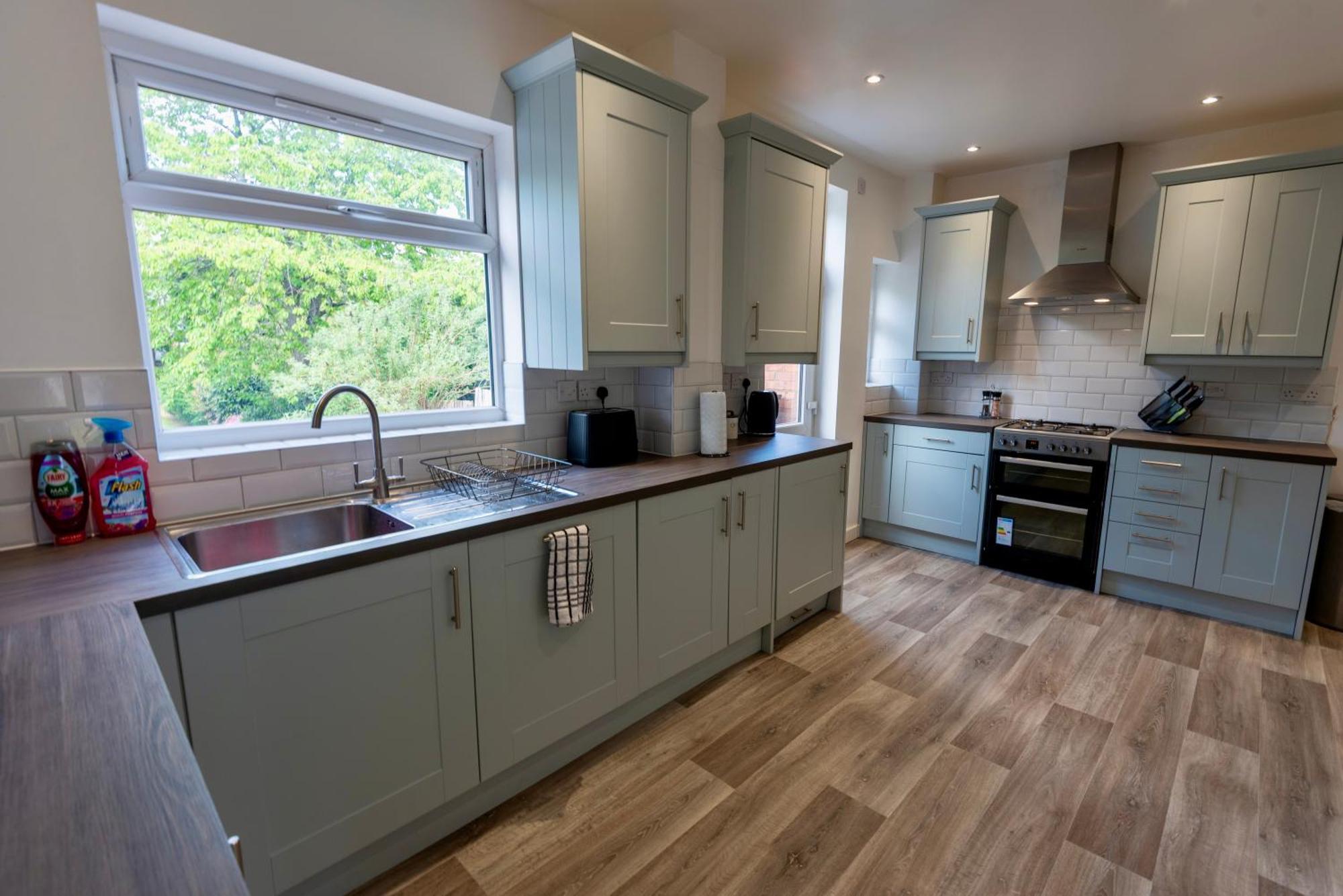 Single Room In Brand New 5 Bedroom Home BW Room 2 Solihull Kültér fotó